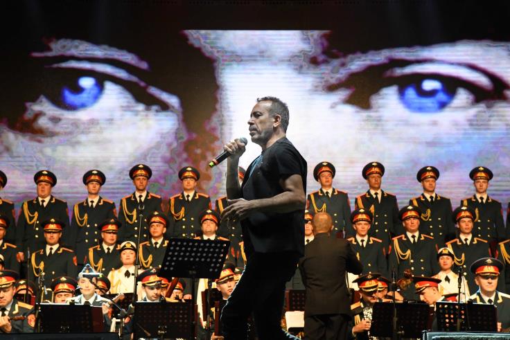 Haluk Levent ve Kızılordu Korosu, Fethiye