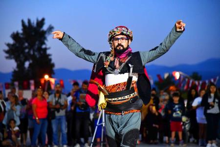 Yörefest’de dans gösterileri ilgiyle izlendi