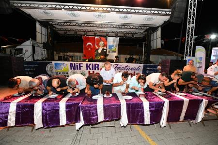 Nif Kiraz Festivali Bu Yıl da Coşkuyla Gerçekleşti