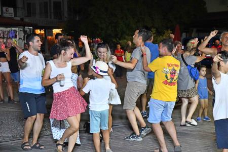 Göcek Meydanı’nda Müzikli Akşamlar