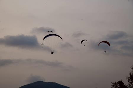 HAVA OYUNLARINA GÖRKEMLİ AÇILIŞ