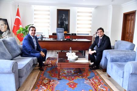 CHP Genel Başkan Yardımcısı Toprak, Başkan Karaca’yı ziyaret etti